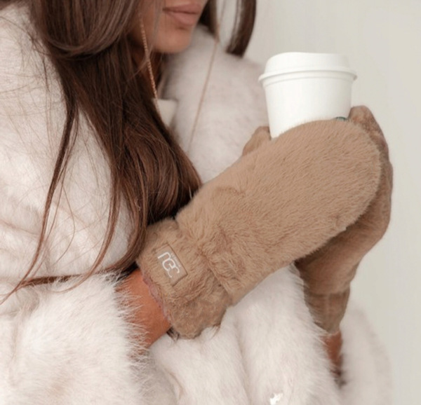 Teplé kožušinové rukavice s jedným prstom 1