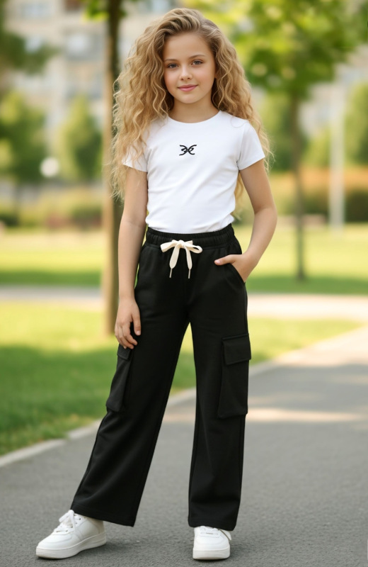 Kapsáčové tepláky , čierne