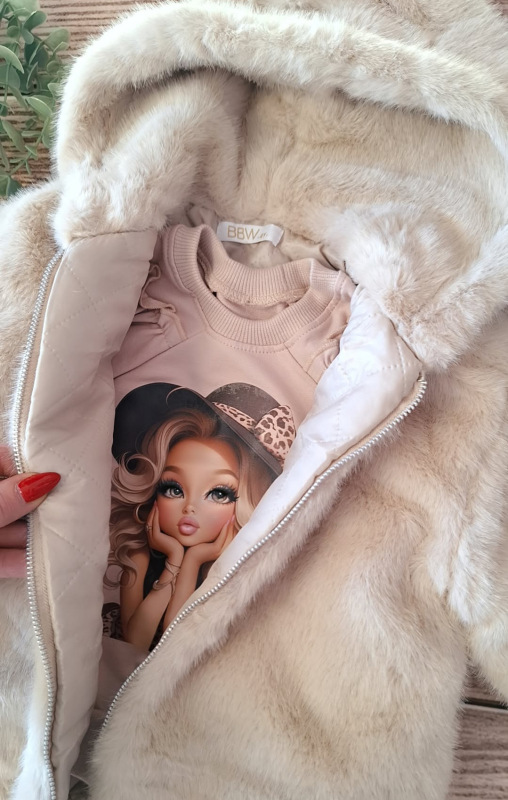 Béžová kožušinková bundička s kapucňou 1